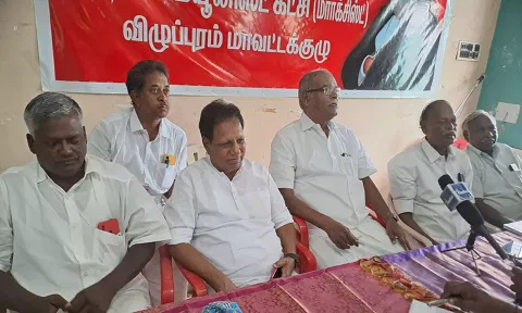 விழுப்புரத்தில் மார்க்சிஸ்ட் கம்யூனிஸ்டு மாநில செயலாளர் பாலகிருஷ்ணன் பேட்டியளித்தபோது எடுத்தபடம்.