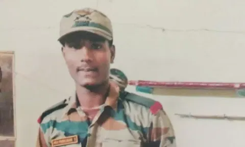 வாகனம் மோதி ராணுவ வீரர் பலி