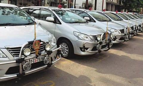 'அ'-'ஜி' எழுத்துக்களை பயன்படுத்தக்கூடாது- விதிகளை மீறும் அரசு வாகனங்களுக்கும் அபராதம்