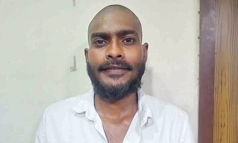 குண்டர் சட்டத்தில் கைது செய்யப்பட்டுள்ள டாட்டூ தினேஷ்.