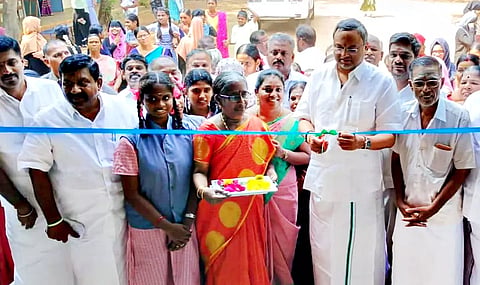 ெதாகுதி மேம்பாட்டு நிதியில் கட்டப்பட்ட பள்ளி கட்டிடம் திறப்பு