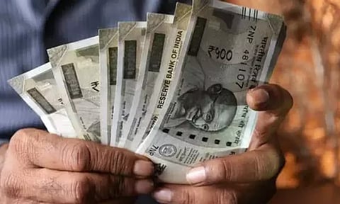 ஆந்திராவில் யூடியூப் பார்த்து கள்ள ரூபாய் நோட்டு அச்சடித்த வாலிபர்