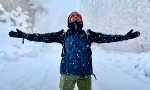 8,850 மீட்டர் உயரத்தை 1 மாதத்தில் கடந்தார்- எவரெஸ்ட் சிகரத்தில் ஏறி சென்னை வாலிபர் சாதனை