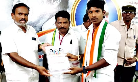 இளைஞர்களுக்கான தலைமை பண்பு பயிற்சி முகாம்