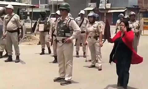 இரு சமூகத்தினர் மோதல்.. மணிப்பூரில் மீண்டும் ஊரடங்கு உத்தரவு