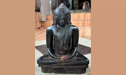 வாலாஜாபாத் அருகே சுற்றுலாத்துறை சார்பில் புத்தர் கோவில்