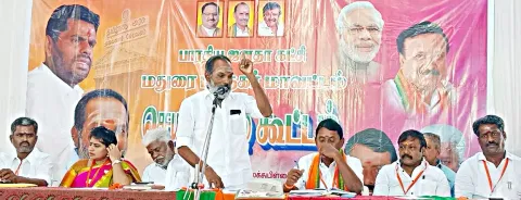 மதுரையில் பா.ஜ.க. செயற்குழு கூட்டம் நடந்தது.
