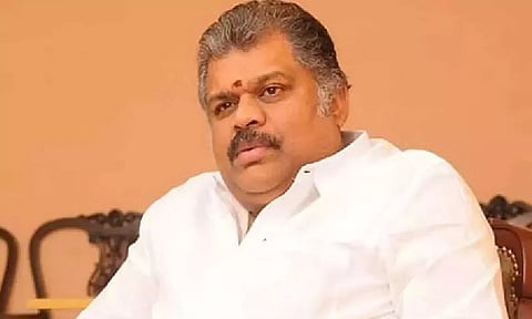 முந்திரி விவசாயிகளுக்கு உரிய நிவாரணம் வழங்க வேண்டும்- ஜி.கே.வாசன் வலியுறுத்தல்