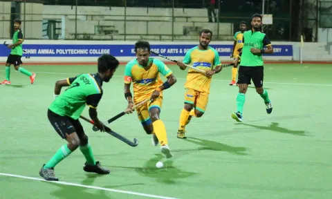 கோவில்பட்டியில்  ஆக்கி போட்டி: 21-வது லீக் ஆட்டத்தில்  சென்னை இந்தியன் வங்கி அணி வெற்றி