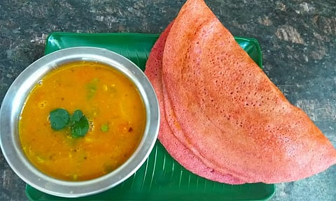 சத்து நிறைந்த கேழ்வரகு பீட்ரூட் தோசை