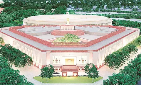 கலாச்சாரத்தை பிரதிபலிக்கும் நவீன வசதிகளுடன் பாராளுமன்ற கட்டிடம்