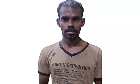 வீடு புகுந்து கொள்ளையடித்த பணத்தில் தினமும் இளம்பெண்களுடன் உல்லாசமாக இருந்த வாலிபர்