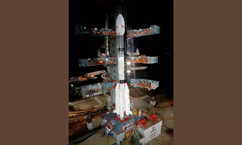 'ஜி.எஸ்.எல்.வி. எப்-12' ராக்கெட் நாளை விண்ணில் பாய்கிறது