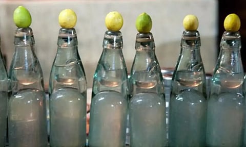 தமிழகம் முழுவதும் கொளுத்தும் வெயிலால் கோலி சோடாவுக்கு மீண்டும் மவுசு