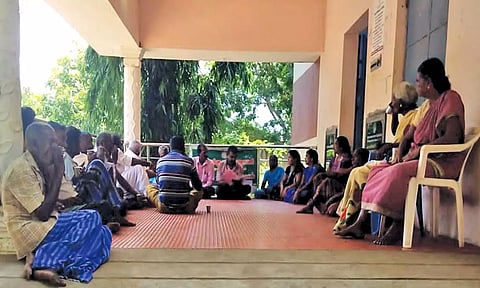 சிவலார்குளம் ஊராட்சியில் துணை தலைவர் தலைமையில் கிராமசபை கூட்டம்