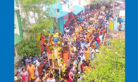 அய்யனார் கோவில் குதிரை எடுப்பு விழா