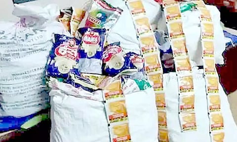 புகையிலை பொருட்கள் பறிமுதல்