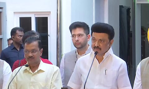 டெல்லி அரசுக்கு ஆதரவு தர வேண்டும்- எதிர்க்கட்சிகளுக்கு மு.க.ஸ்டாலின் அழைப்பு