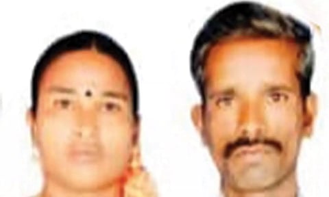 விபத்தில் இறந்த பச்சையப்பன்-பாப்பாத்தியை படத்தில் காணலாம்.