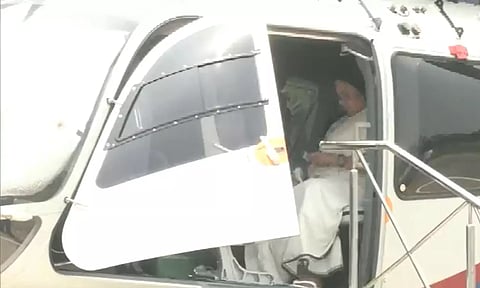 ஹெலிகாப்டர் மூலம் ஒடிசா புறப்பட்டார் மேற்கு வங்க முதல்வர் மம்தா பானர்ஜி