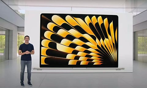 M2 சிப்செட் கொண்ட முற்றிலும் புதிய மேக்புக் ஏர் 15 இன்ச் மாடலை அறிமுகம் செய்த ஆப்பிள்