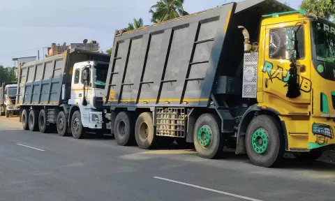 களியக்காவிளை வழியாக கேரளாவிற்கு அதிகபாரம் ஏற்றி சென்ற 6 வாகனங்கள் பறிமுதல்