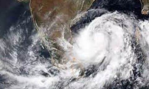 தென்கிழக்கு அரபிக்கடலில் குறைந்த காற்றழுத்தம் உருவானது- வானிலை மையம் அறிவிப்பு