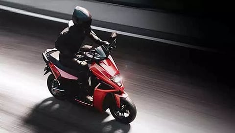 சிம்பில் ஒன் எலெக்ட்ரிக் ஸ்கூட்டர் வினியோகம் இந்தியாவில் துவக்கம்