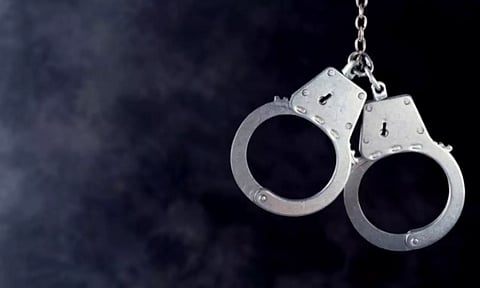 மது விற்றவர் கைது