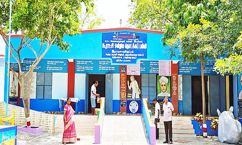 ஊராட்சி ஒன்றிய பள்ளியில் அதிகாரி ஆய்வு