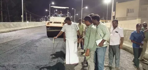 தார்சாலை அமைக்கும் பணி நிறைவு