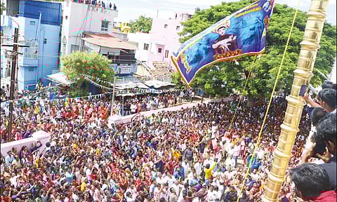 கொடியேற்றம் நடந்த காட்சி .