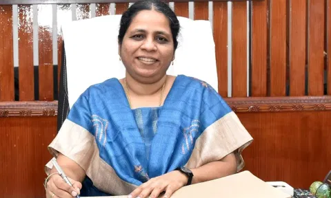 அரியலூர் மாவட்டத்தில் இ-சேவை மையங்கள் தொடங்க கலெக்டர் அழைப்பு