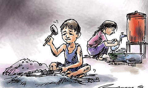 குழந்தை தொழிலாளர் முறை எதிர்ப்பு தின உறுதிமொழி ஏற்பு