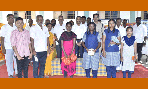100 சதவீதம் தேர்ச்சி