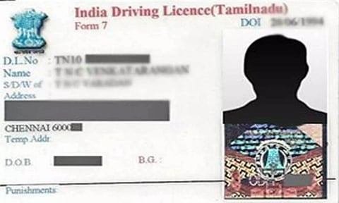 லைசென்ஸ் வாங்க புதிய நடைமுறையால் விழி பிதுங்கும் வாகன ஓட்டிகள்