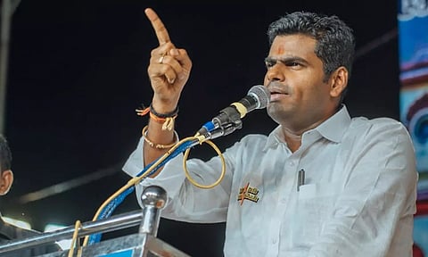 எதிர்குரல்களை நசுக்க முயற்சிப்பதா?- பா.ஜனதா நிர்வாகி கைதுக்கு அண்ணாமலை கண்டனம்