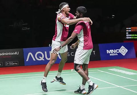 இந்தோனேசியா ஓபன் பேட்மிண்டன் போட்டி: சாத்விக்- சிராக் ஜோடி இறுதிச்சுற்றுக்கு முன்னேற்றம்
