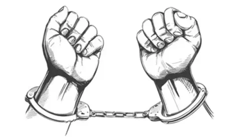 புகையிலை பொருள் பதுக்கி விற்ற மளிகை கடைக்காரர் கைது