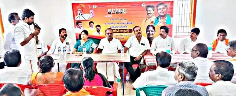 பா.ஜ.க. அரசின் சாதனை விளக்க பொதுக்கூட்டம் நடந்தது.