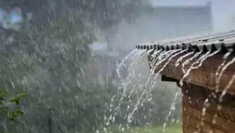 மாவட்டத்தில் மழை நீடிப்பு பெத்தநாயக்கன்பாளையத்தில் 7 மில்லி மீட்டர் பதிவு