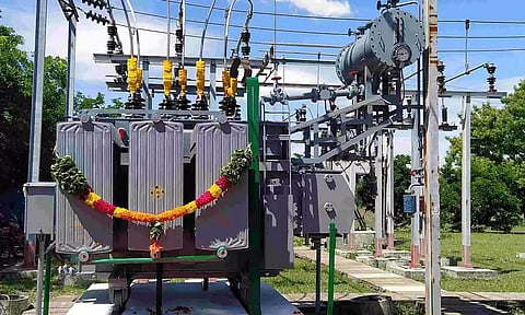 ரூ.15 லட்சத்தில் புதிய மின் மாற்றிகள்