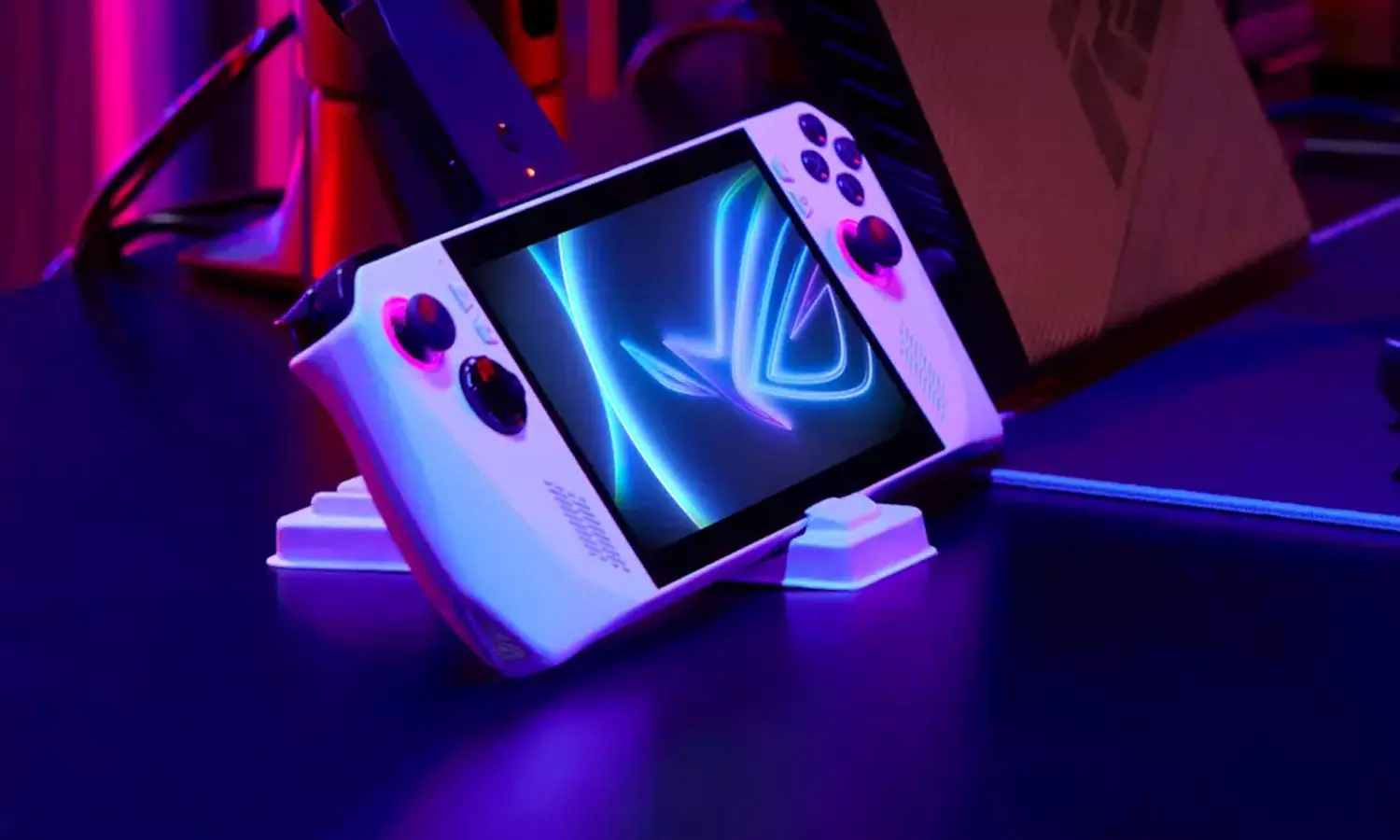 இந்தியாவில் வெளியான அசுஸ் ரோக் Ally கையடக்க கேமிங் கன்சோல் - விலை, முழு விவரங்கள்!