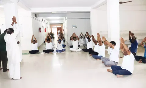 ஒருங்கிணைந்த நீதிமன்ற வளாகத்தில் உலக யோகா தின நிகழ்ச்சி