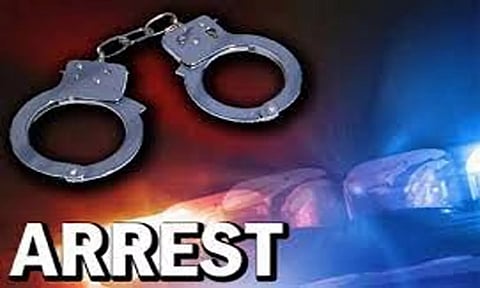 சட்டவிரோதமாக மது விற்ற 4 பேர் கைது