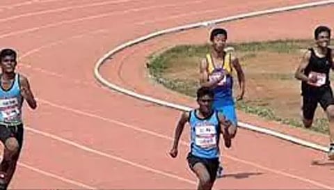 முதல்-அமைச்சர் கோப்பைக்கான தடகள போட்டியில்அரசு மாதிரி பள்ளி மாணவிகள் சாதனை