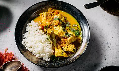 கலக்கலான தேங்காய் பால் மீன் குழம்பு