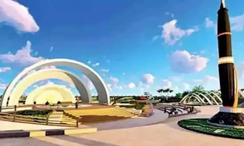 பேனா நினைவு சின்னம் 1½ ஆண்டில் கட்டி முடிக்கப்படும்- சென்னை ஐ.ஐ.டி நிபுணர்கள் வடிவமைக்கிறார்கள்