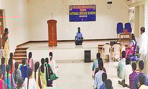 டாக்டர் சிவந்தி ஆதித்தனார் பொறியியல் கல்லூரியில் சர்வதேச யோகா தின கருத்தரங்கம்