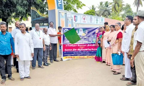 விழிப்புணர்வு பேரணி நடந்தது.